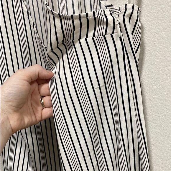 LOFT Striped Halter Maxi Dress Black White Sleeveless‎ Size 10 - Picture 7 of 12